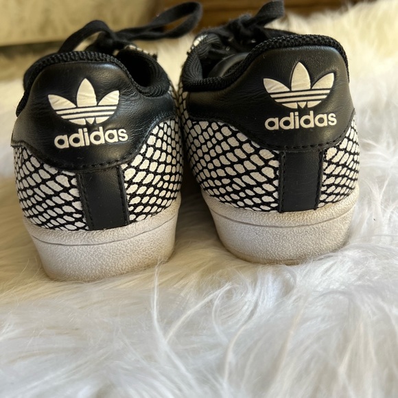 Adidas Superstar Snakeprint Sneaker - Picture 7 of 16